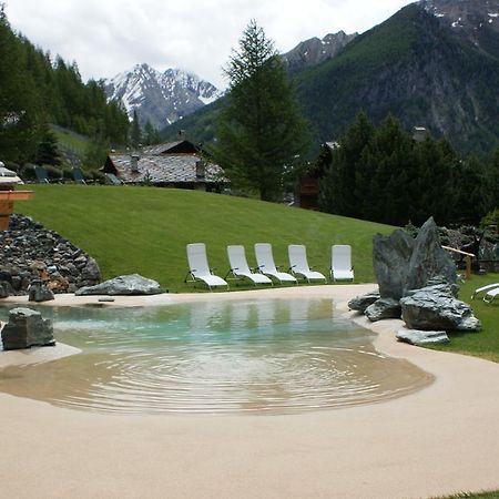 Eco Wellness Hotel Notre Maison Cogne Eksteriør bilde