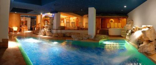 Eco Wellness Hotel Notre Maison Cogne Eksteriør bilde