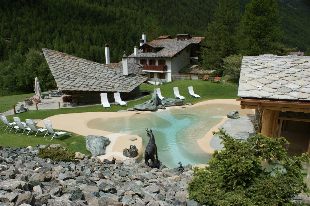 Eco Wellness Hotel Notre Maison Cogne Eksteriør bilde
