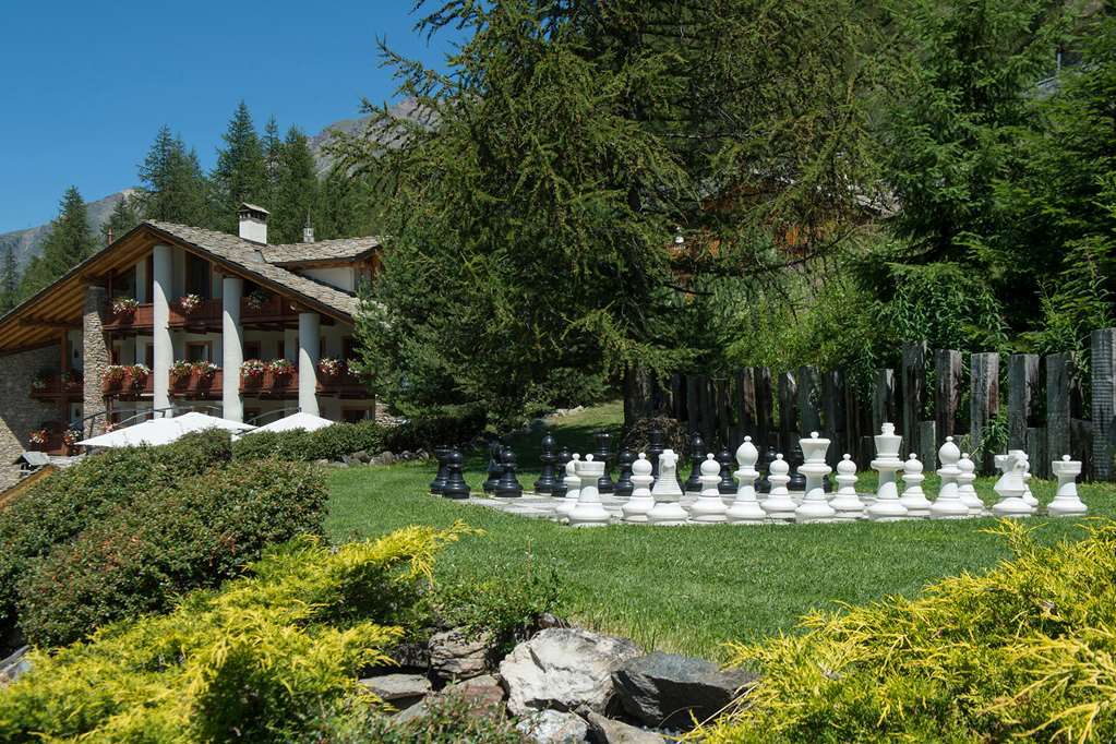 Eco Wellness Hotel Notre Maison Cogne Eksteriør bilde